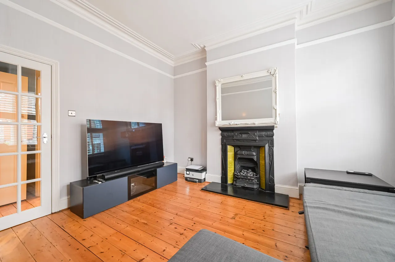 Flat 2, 92 Milton Park, London, photo 8