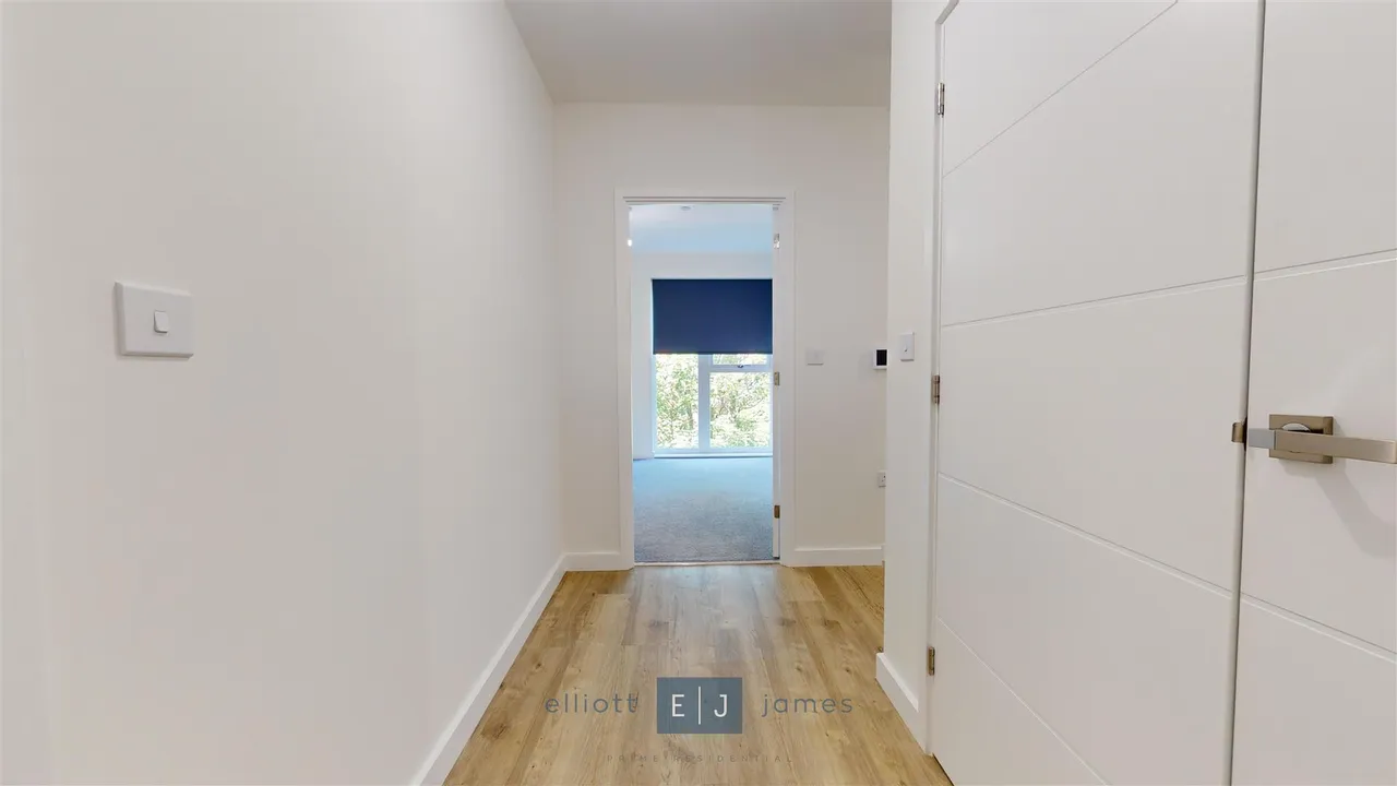 Borders Lane, IG10, photo 6