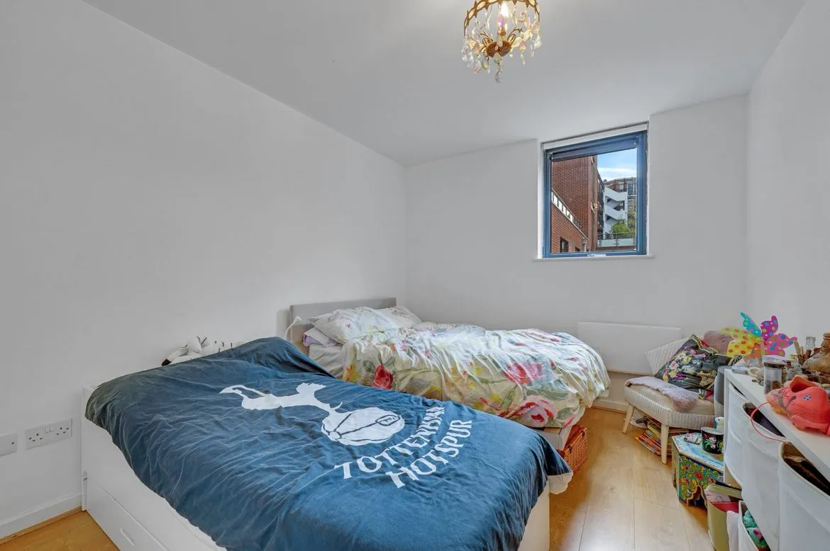 1 Carillon Court, 41 Greatorex Street, London, photo 5