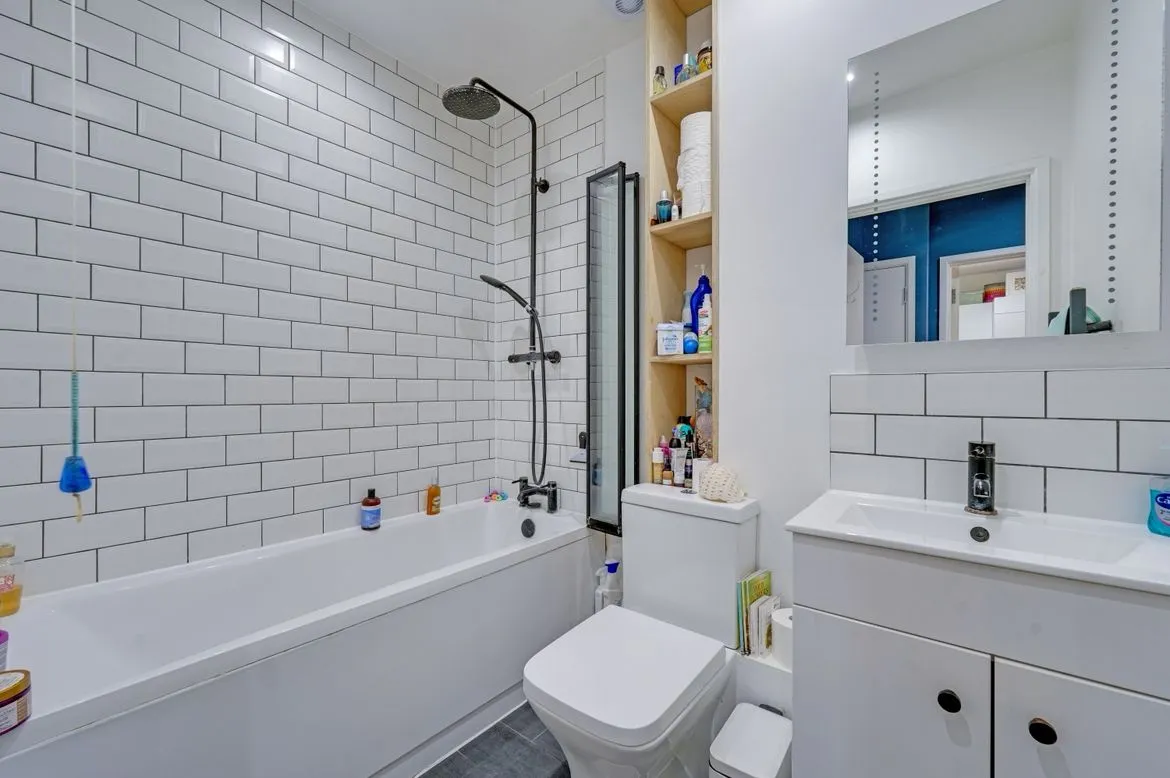 1 Carillon Court, 41 Greatorex Street, London, photo 8