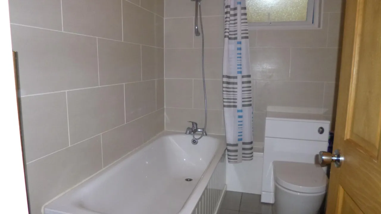St Albans Road, Watford, WD24, photo 3