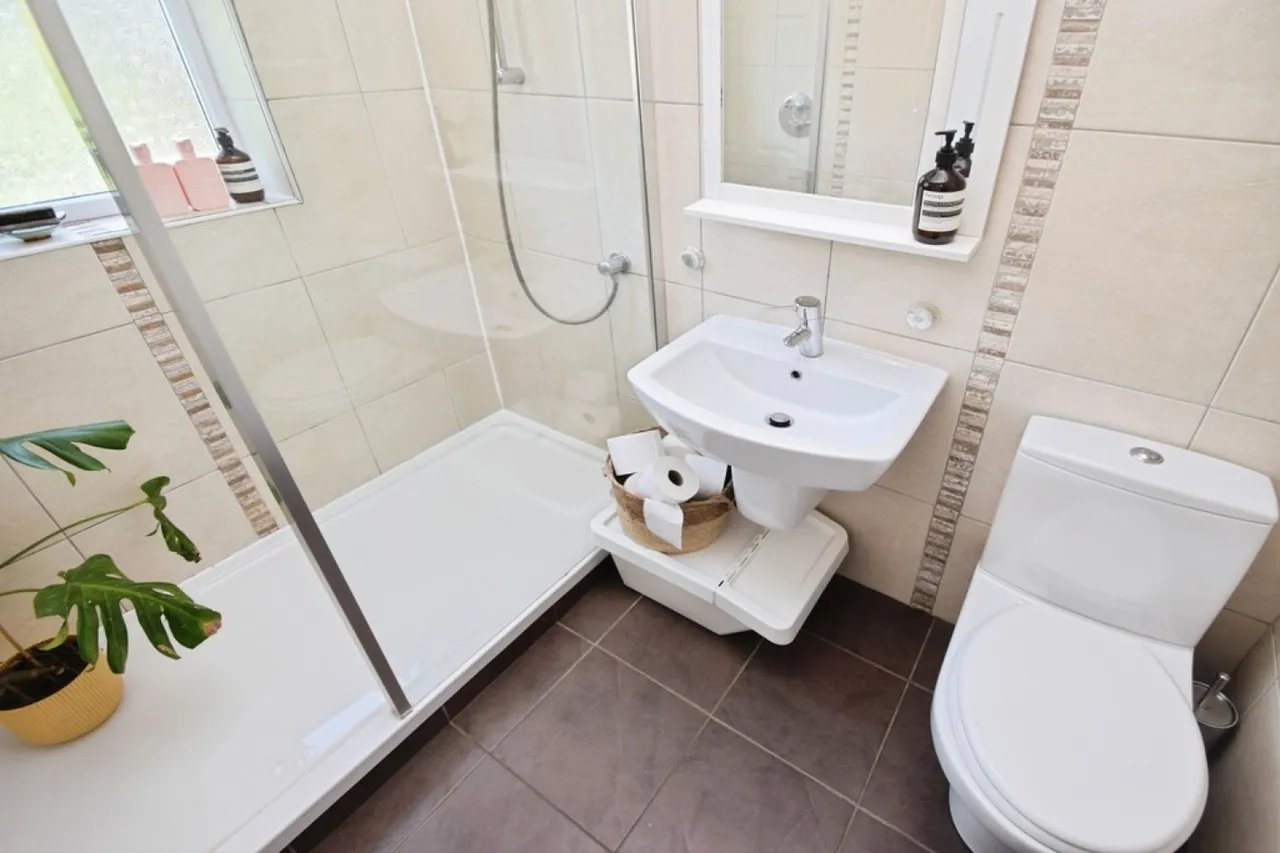 Shipley, Bradford, West Yorkshire, photo 9
