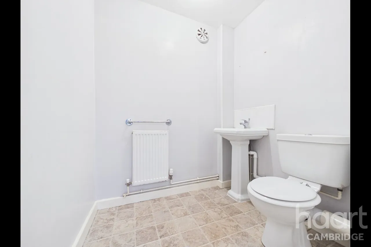 Stanley Webb Close, Sawston, CB22, photo 9