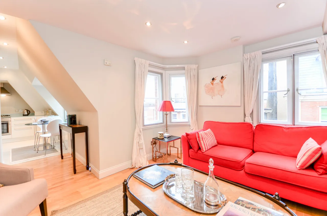 Flat 3, 35b Kensington High Street, London, photo 4