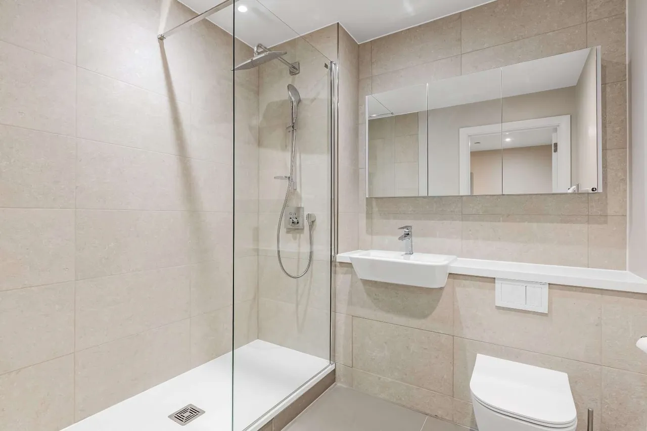 Stonhouse Street, London, SW4, photo 7
