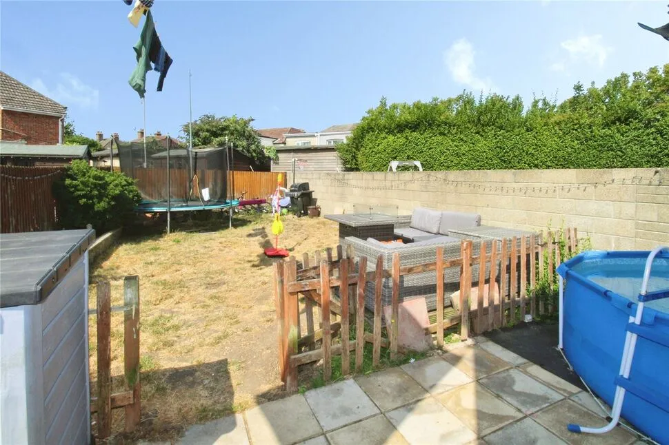 Knighton Road, Southampton, Hampshire, SO19, photo 4