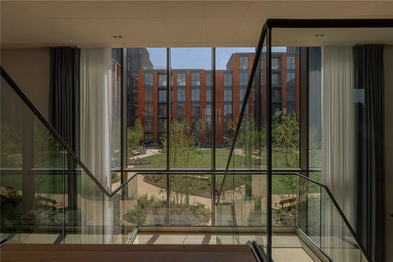 Hurlingham Waterfront, Herland Gardens, Carnwath Road, London, SW6 3FA, photo 8