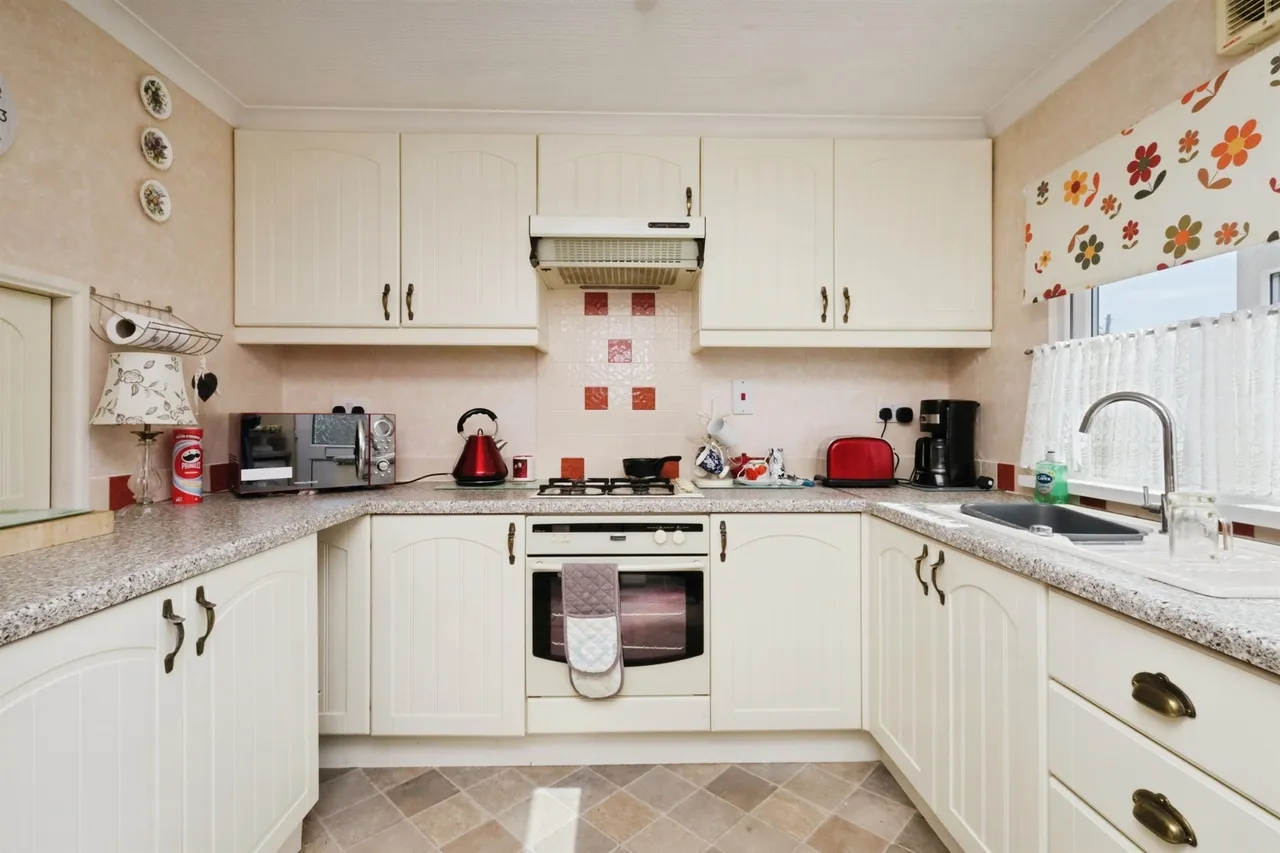 Mill Road, Hailsham, BN27, photo 13