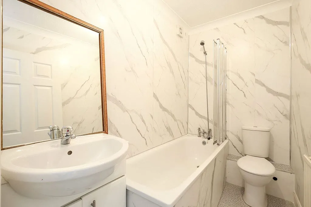 Park Avenue, Winchester, SO23, photo 7