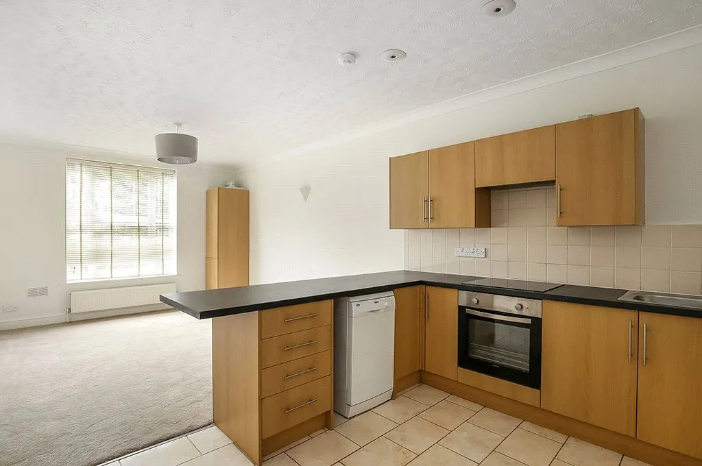 Park Avenue, Winchester, SO23, photo 2