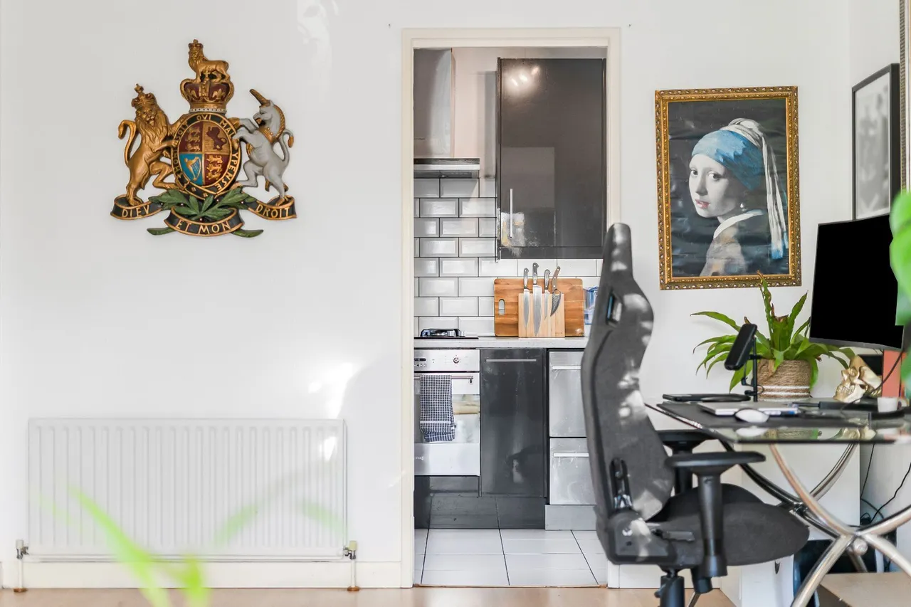 Kew Road, Richmond, TW9, photo 13
