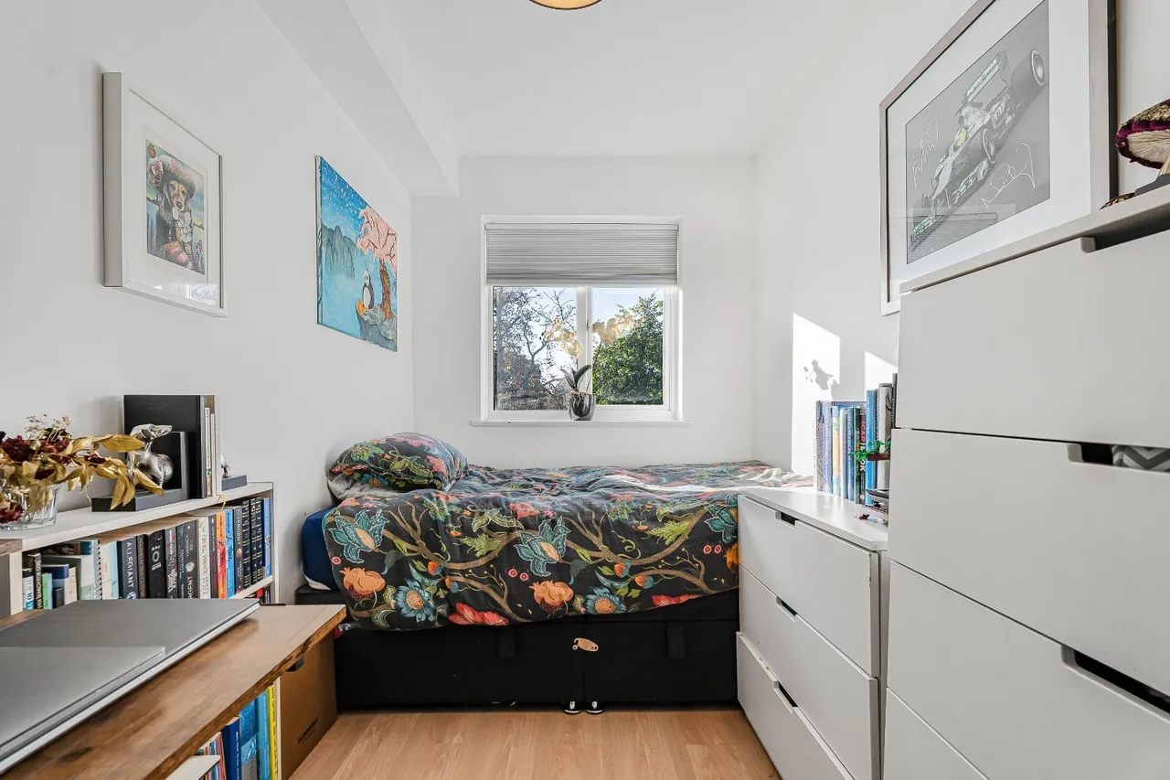 Kew Road, Richmond, TW9, photo 26
