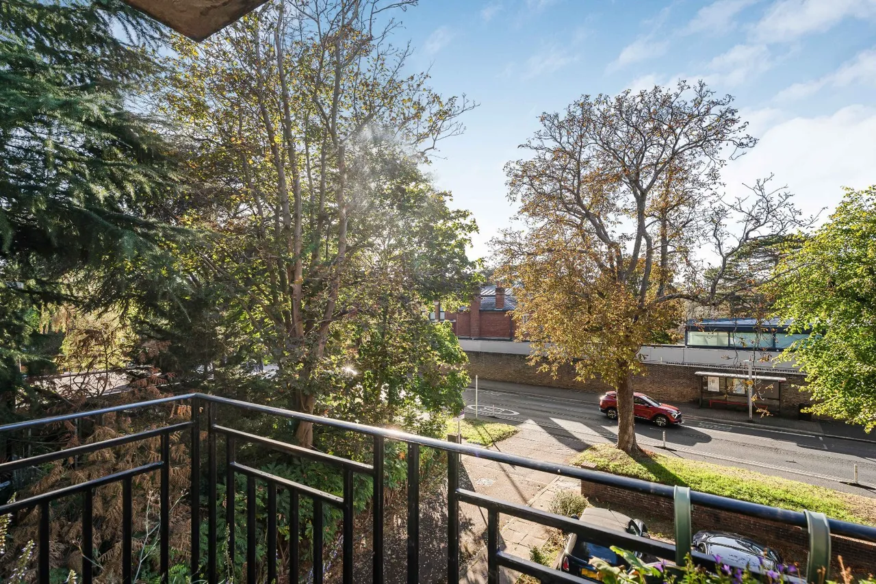 Kew Road, Richmond, TW9, photo 9