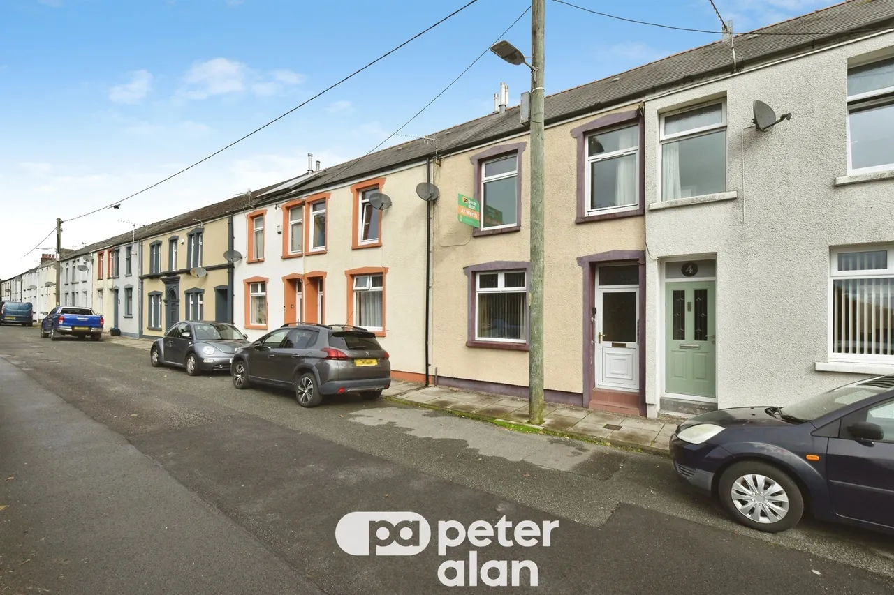 2 bed house for sale, Muriel Terrace, Merthyr Tydfil, CF48