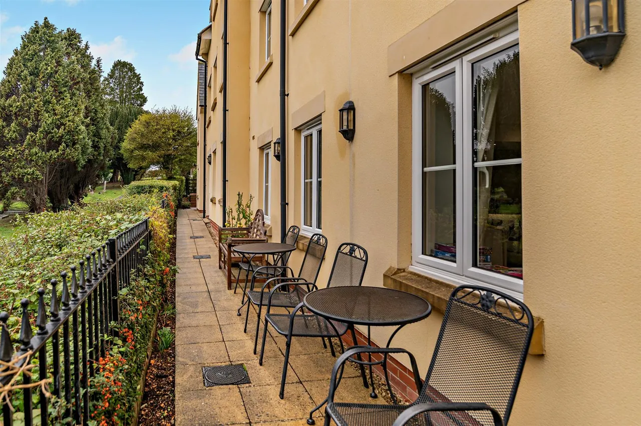 Lenthay Road, Sherborne, DT9, photo 15