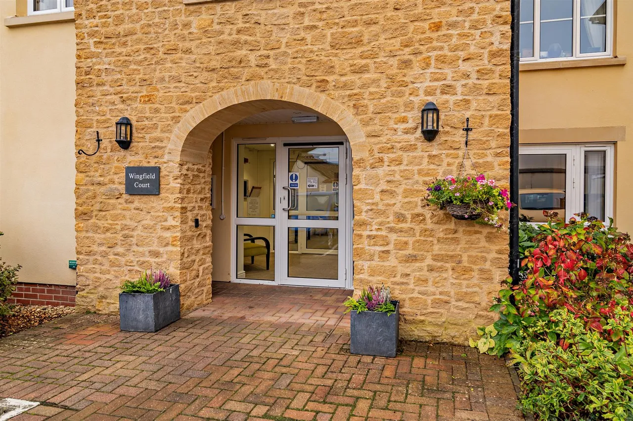 Lenthay Road, Sherborne, DT9, photo 17
