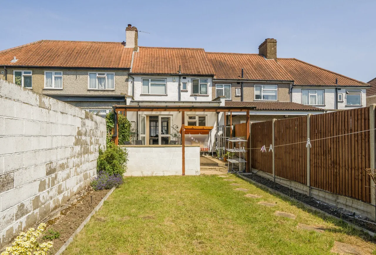 Summit Avenue, London, NW9 0TH, photo 9