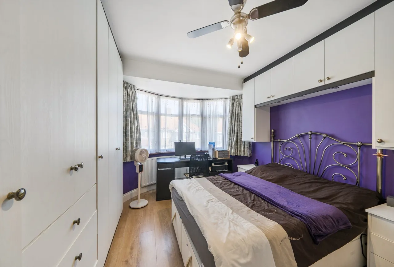 Summit Avenue, London, NW9 0TH, photo 6