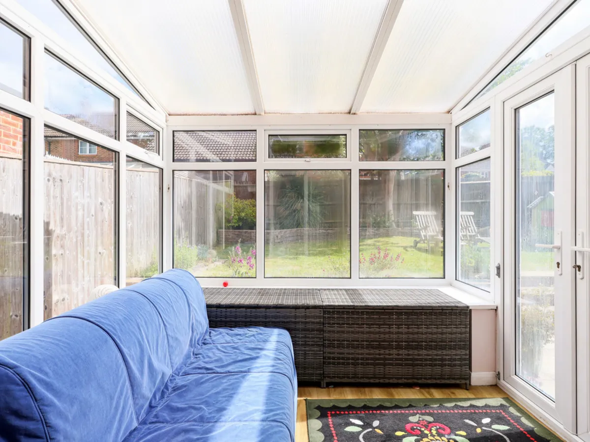 Lynton Close, Farnham, GU9, photo 17
