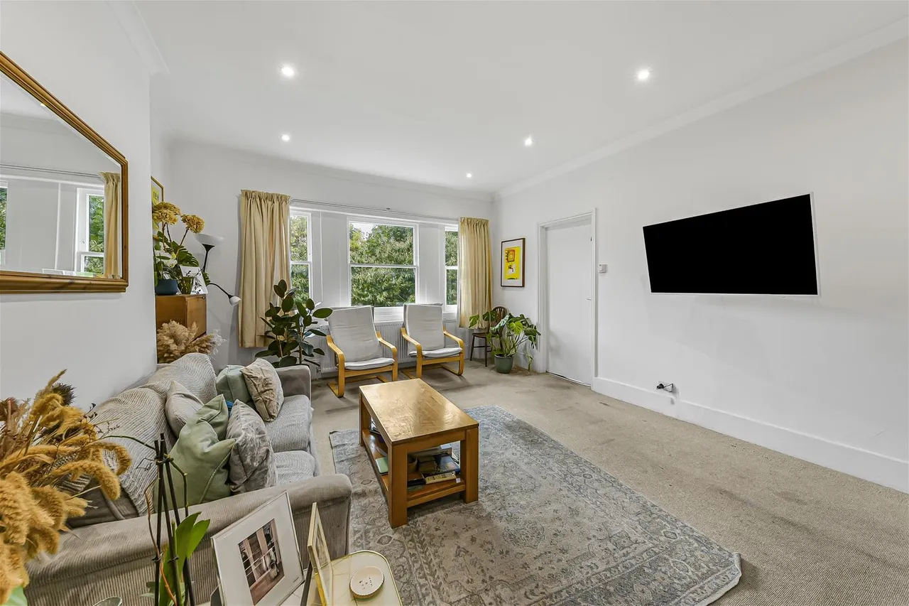 Steeles Road, Belsize Park, NW3, photo 18