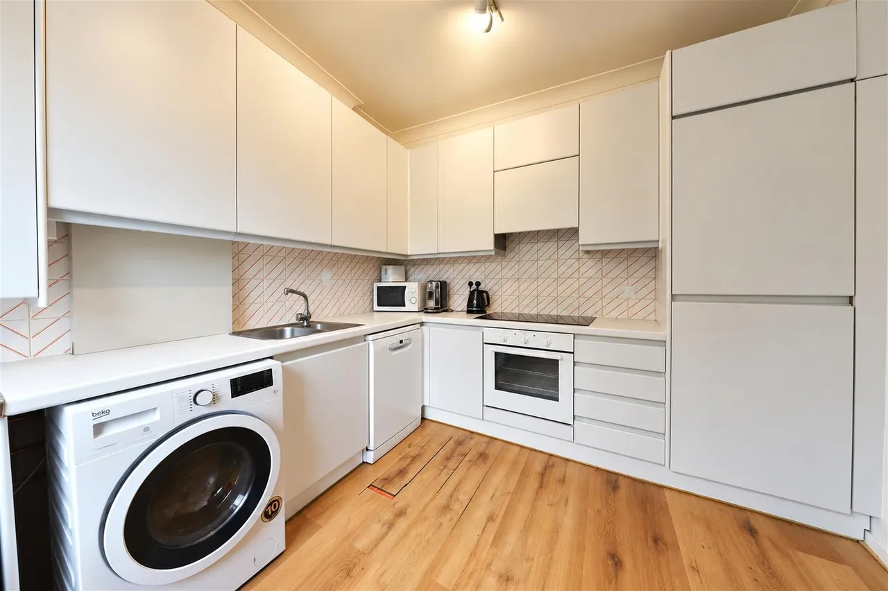 Steeles Road, Belsize Park, NW3, photo 8