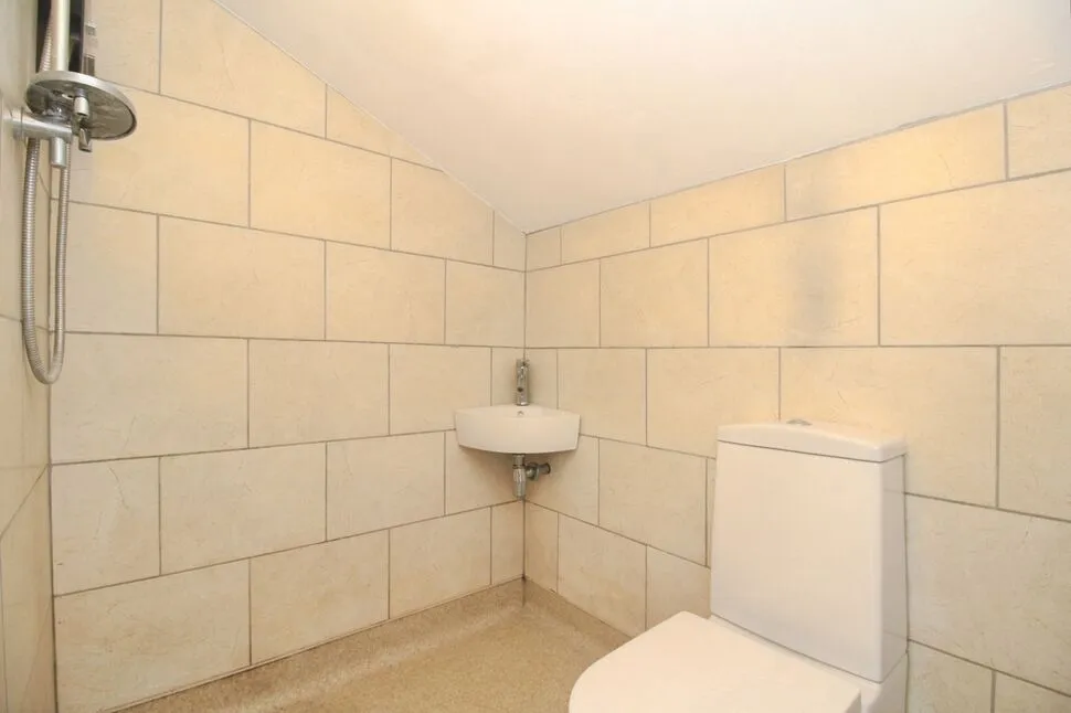 Azalea Drive, Burbage, LE10, photo 10