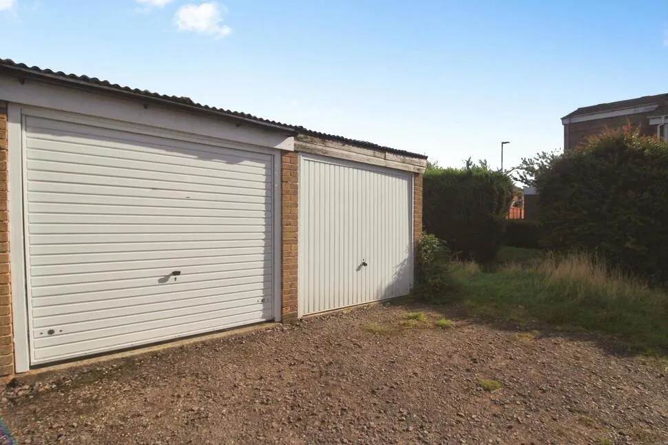 Azalea Drive, Burbage, LE10, photo 15
