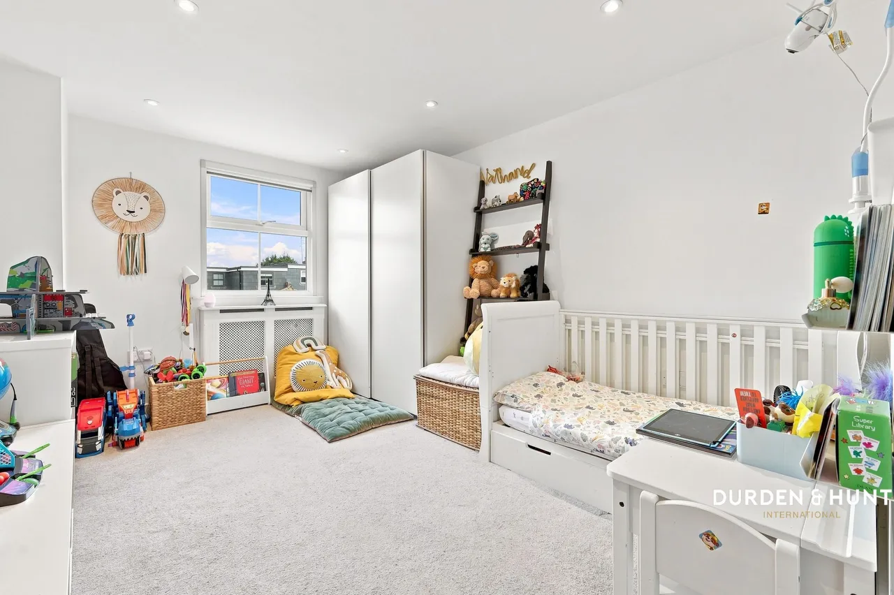 Wellington Road, Wanstead, E11, photo 23