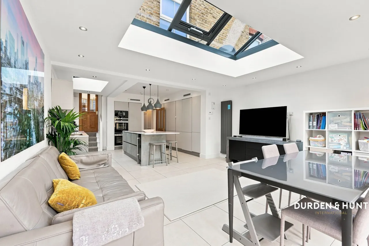 Wellington Road, Wanstead, E11, photo 13