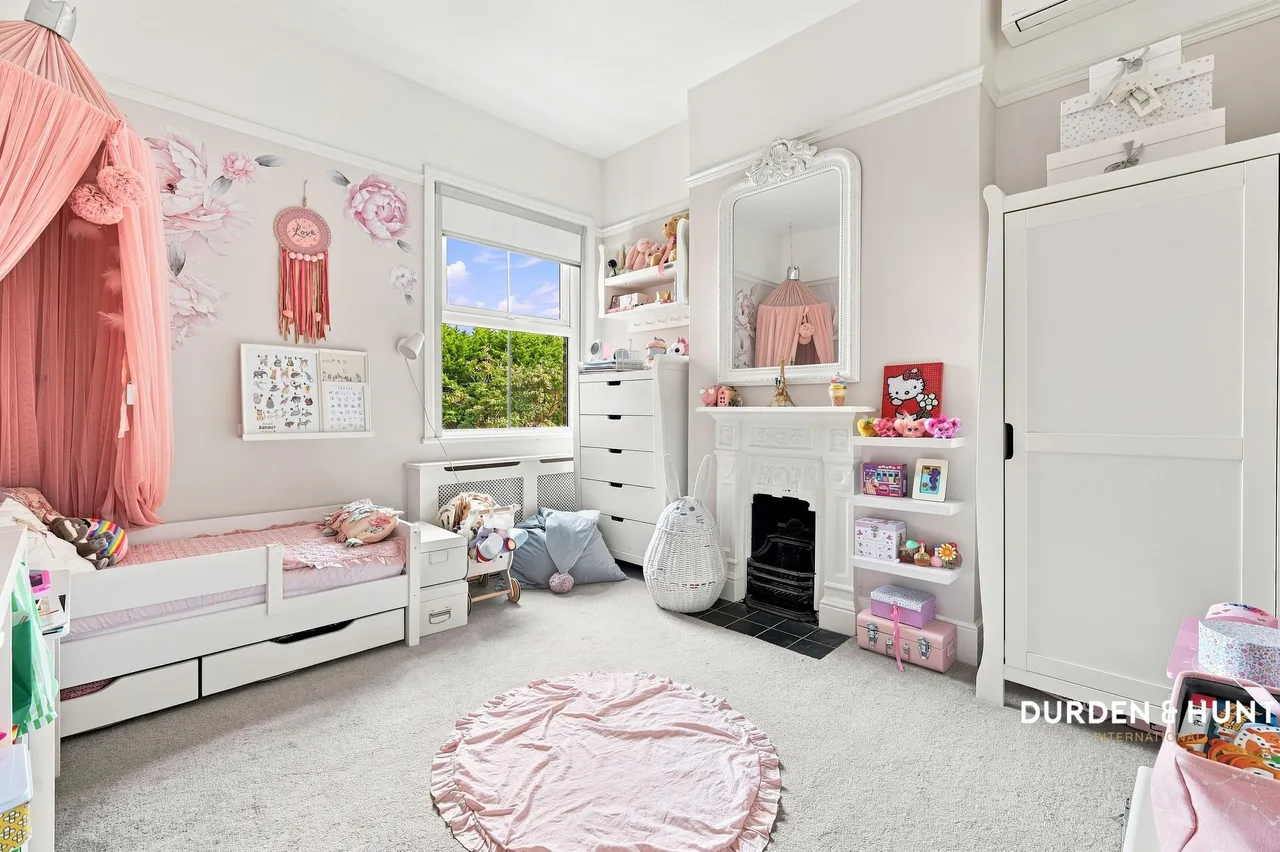 Wellington Road, Wanstead, E11, photo 17