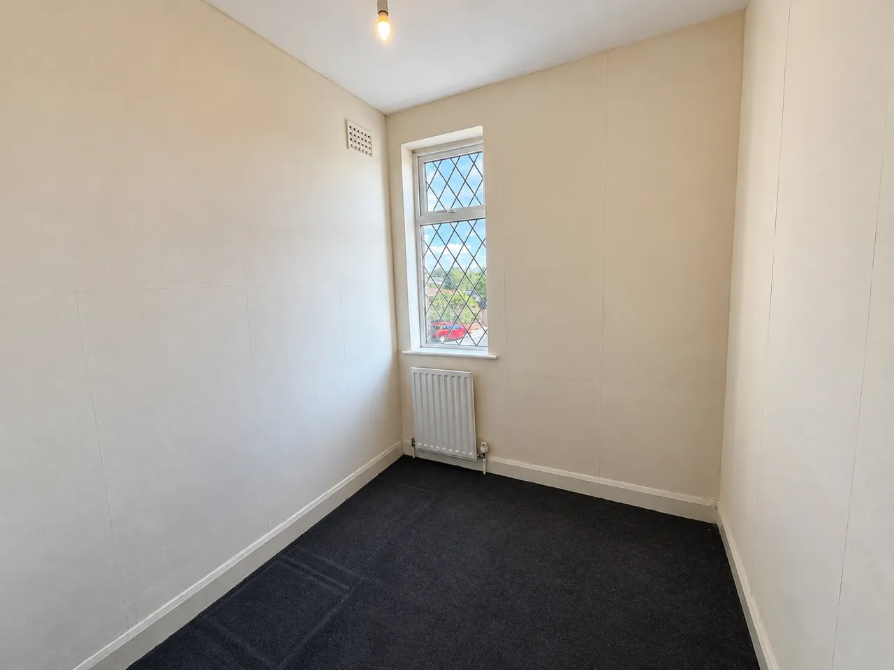 Grangemouth Road, CV6, photo 6