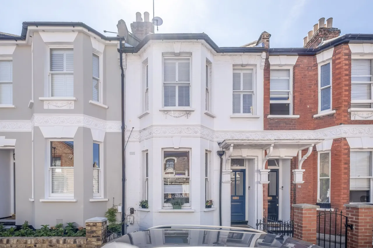 1 bed flat for sale — The Vineyard, Richmond, TW10