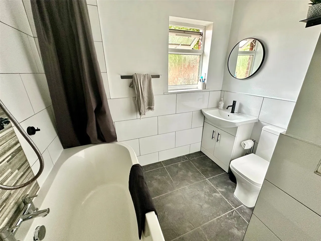 Flanshaw Crescent, Wakefield, West Yorkshire, WF2, photo 11