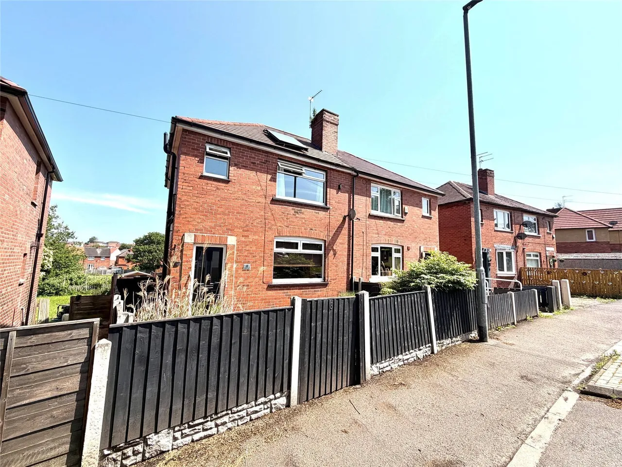 3 bed house for sale — Flanshaw Crescent, Wakefield, West Yorkshire, WF2