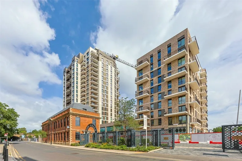 Bow Common Lane, Bow, E3, photo 3
