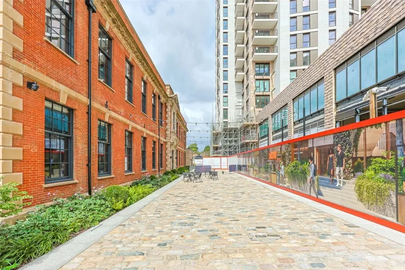 Bow Common Lane, Bow, E3, photo 6