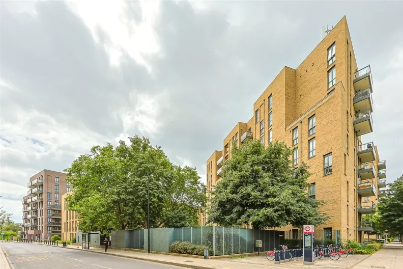 Bow Common Lane, Bow, E3, photo 12