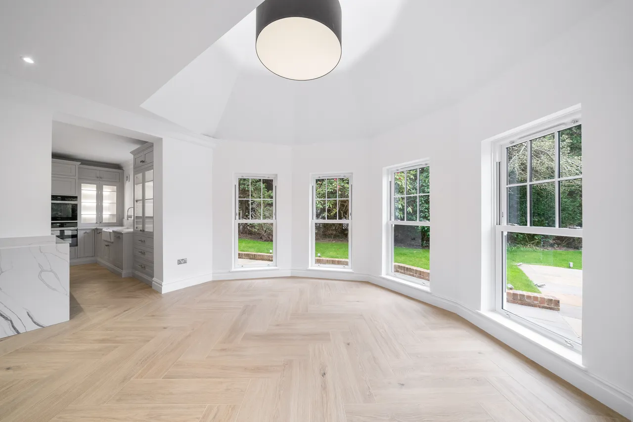 Hockering Road, Woking, Surrey, photo 4