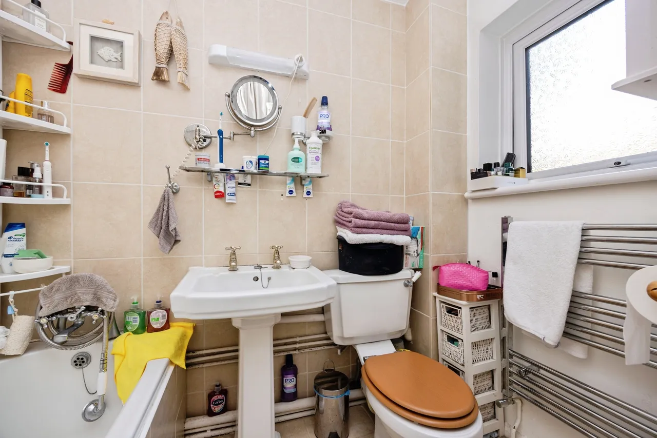 Kings Road, Guildford, GU1, photo 11