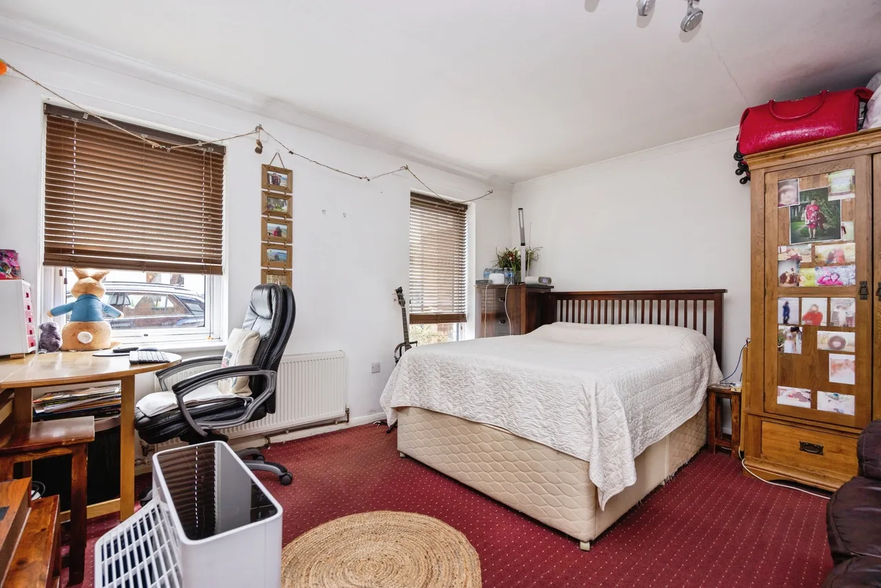Kings Road, Guildford, GU1, photo 8