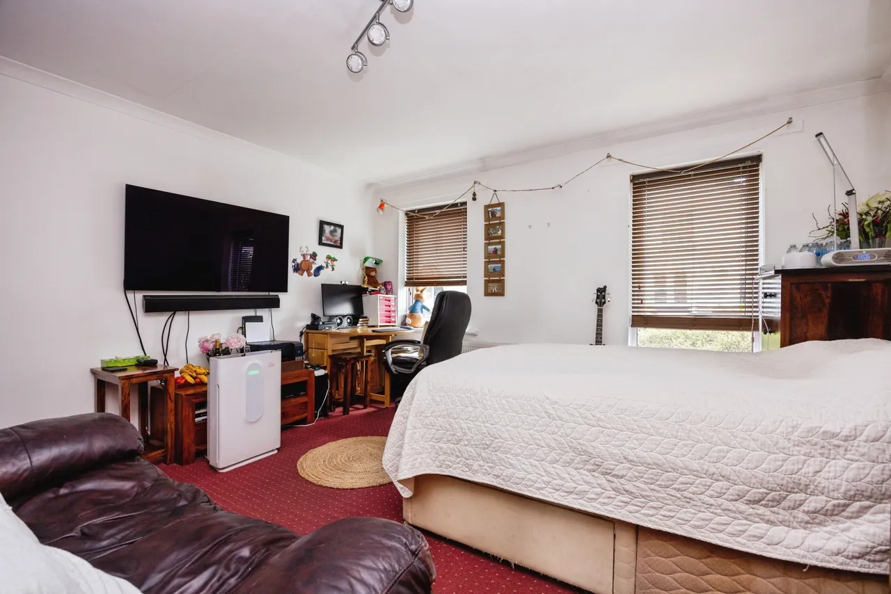 Kings Road, Guildford, GU1, photo 4