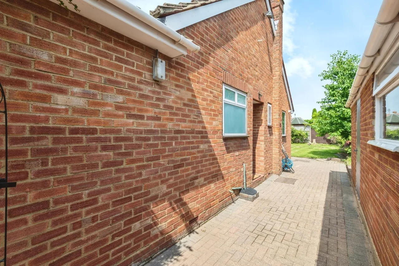 Greenacres, Great Bookham, KT23, photo 16