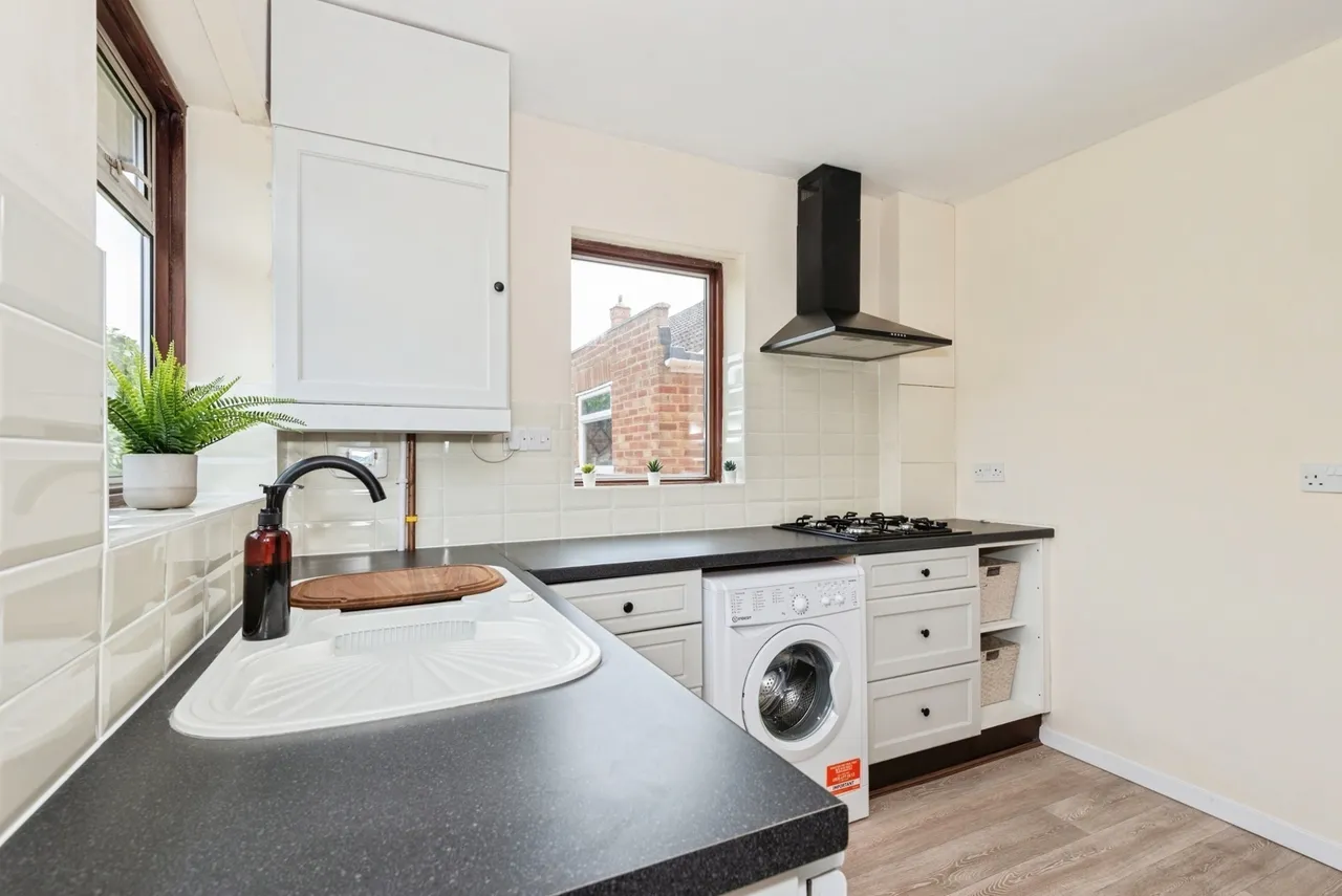 Greenacres, Great Bookham, KT23, photo 9