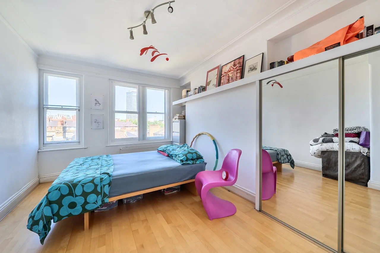 11 St Georges Mansions, Causton Street, London, photo 6