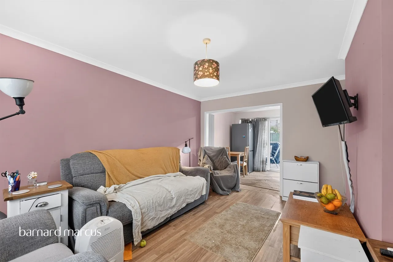 Park Way, Feltham, TW14, photo 6