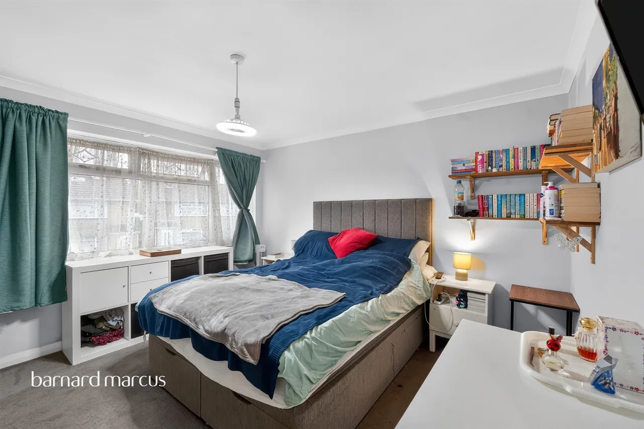 Park Way, Feltham, TW14, photo 8