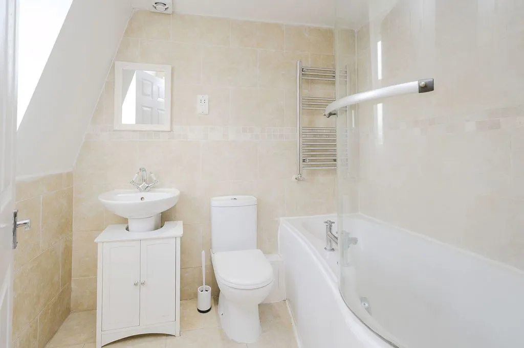 Southdown Road, Wimbledon, photo 4
