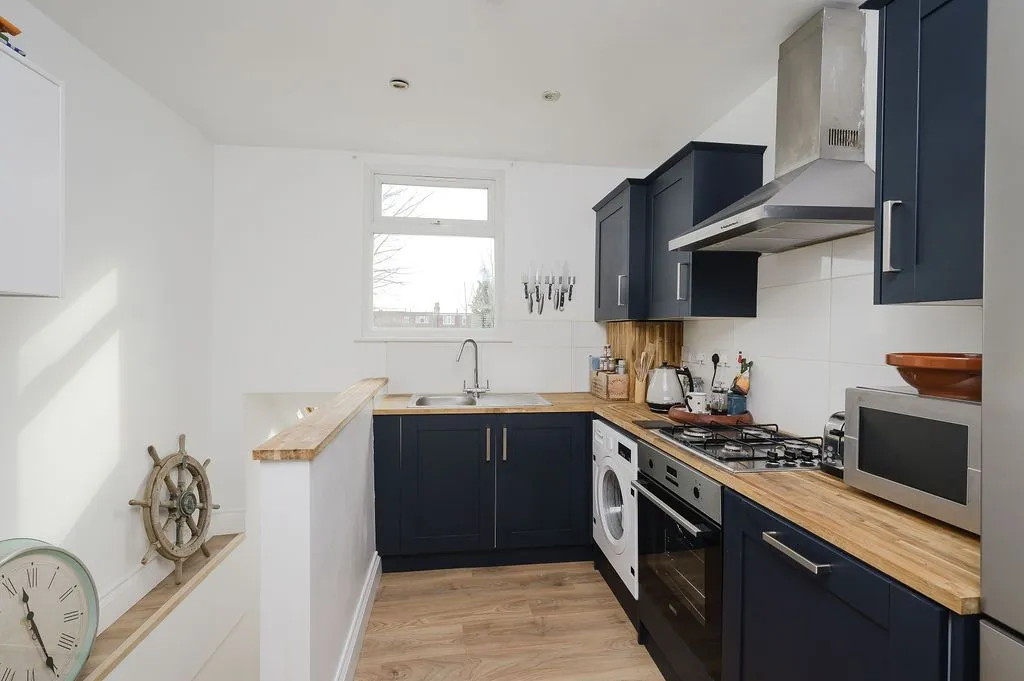 Southdown Road, Wimbledon, photo 6
