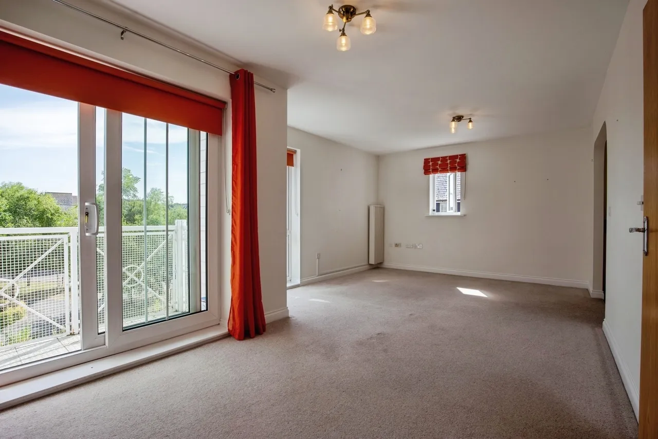 Bluebell Drive, Sittingbourne, Kent, ME10, photo 3
