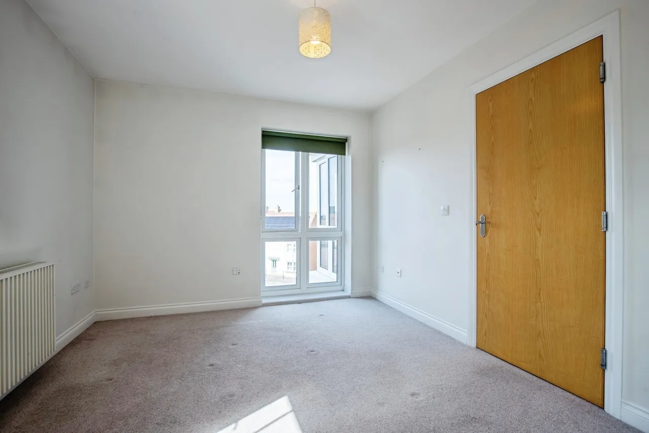 Bluebell Drive, Sittingbourne, Kent, ME10, photo 9